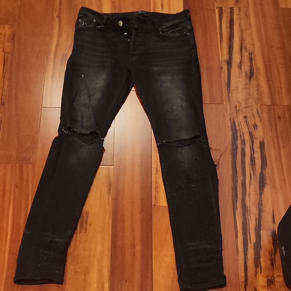 Black Amiri Distressed Jeans